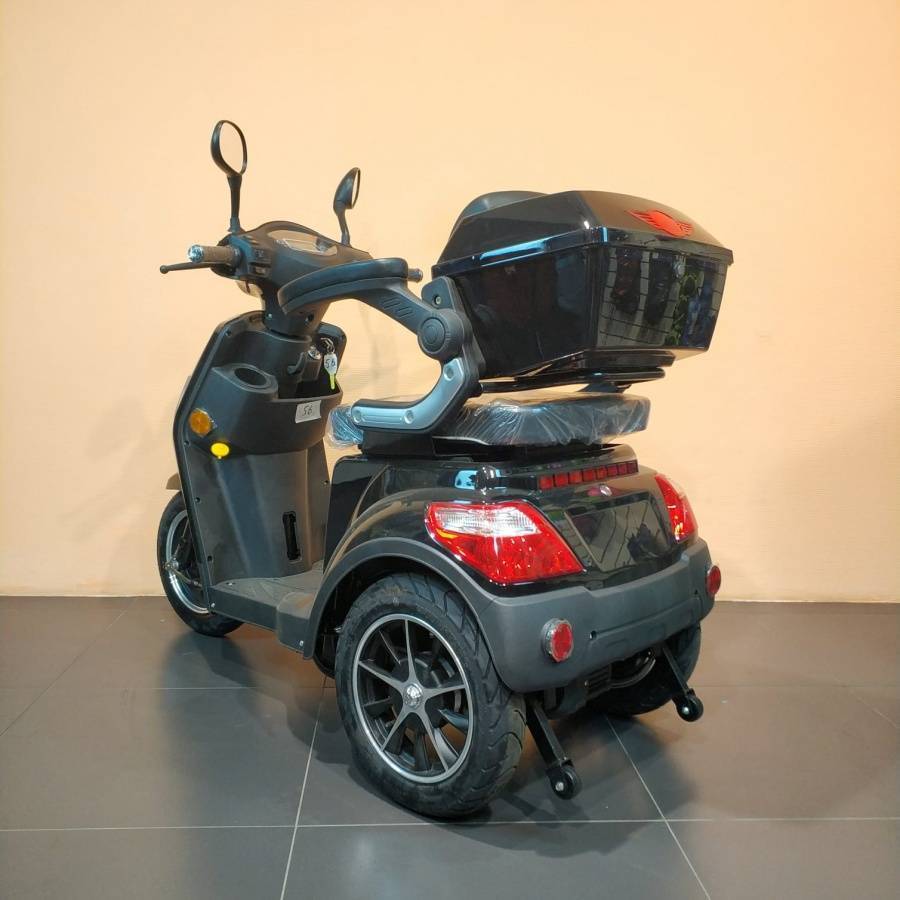 WhatsApp Image 2021-11-12 at 16.44.23